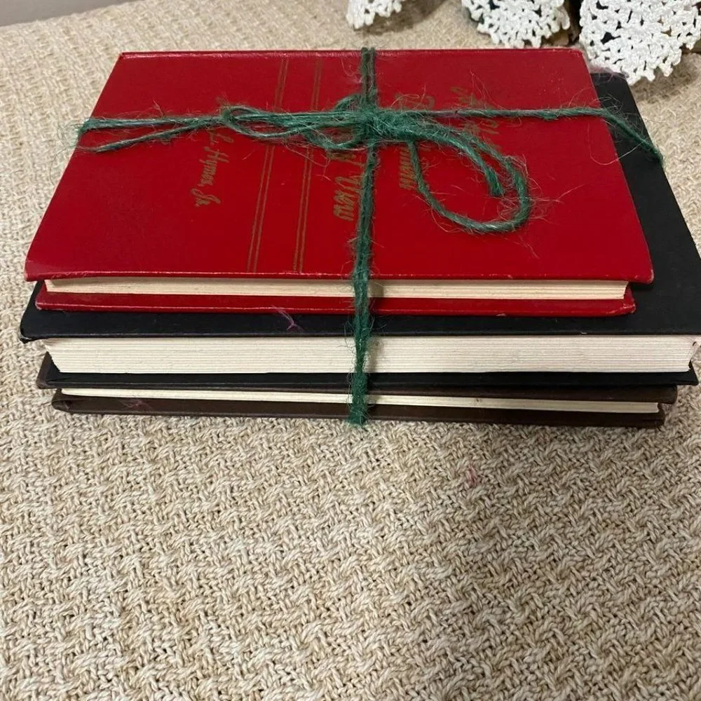 Vintage Book Stack‎ Decor